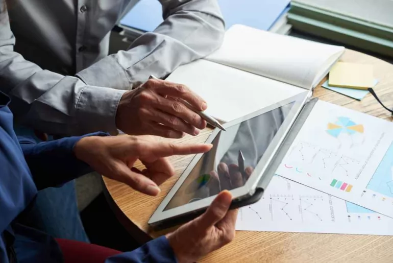 Finding causal factor needs the report to be analyzed