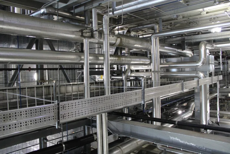 piping inspector inspect piping systems under API 570 standard